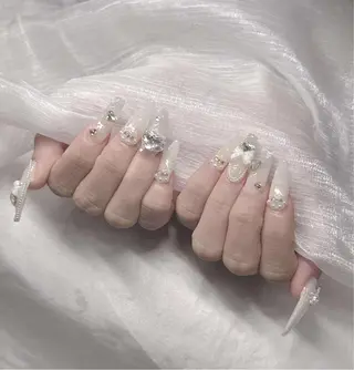 ネイル Lee Nailsのネイルデザイン