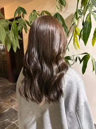 ロング saraju コナツのヘアスタイル