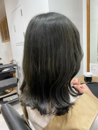 ミディアム 銀座⚜️【脱白髪染め 美髪矯正】トグチのヘアスタイル