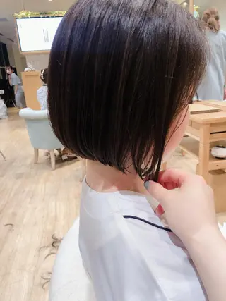 ショート カラー 落合　眺 (オチアイ　ノゾミ)のヘアスタイル