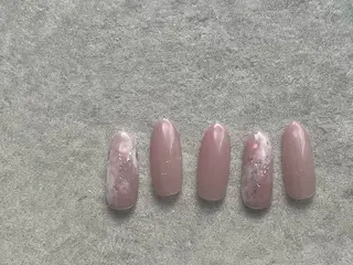 ネイル 友田 晴香のネイルデザイン