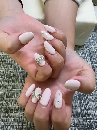 ネイル 佐藤 伶南のネイルデザイン