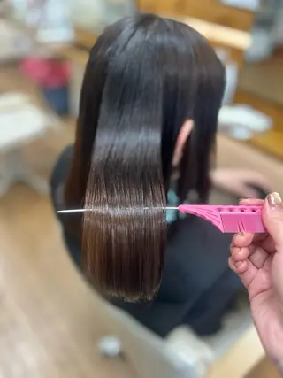 セミロング 神谷 千明のヘアスタイル