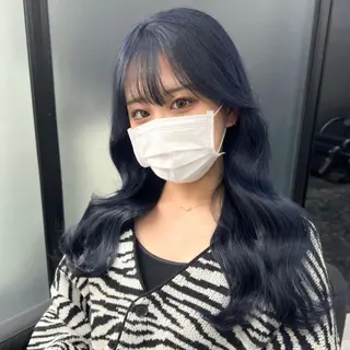 ロング カラー シールエクステ特化 ハイトーン、NANAのヘアスタイル