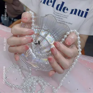 ネイル Fairyフェアリーネイルサロン所属・Nail Hibi サロンのネイルデザイン