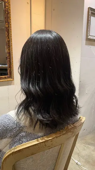 ミディアム カラー Milial所属・松下 穂乃香のヘアスタイル