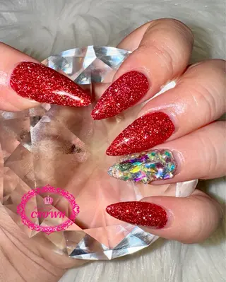 ネイル CROWN プライベートサロンのネイルデザイン