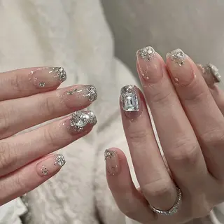 ネイル リ シホウのネイルデザイン