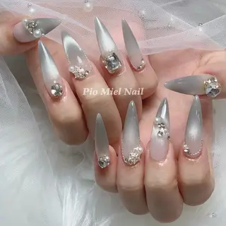 ネイル HANA 長さだしのネイルデザイン