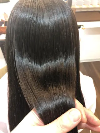 ロング 髪質改善FORMA 💫S.Katohのヘアスタイル