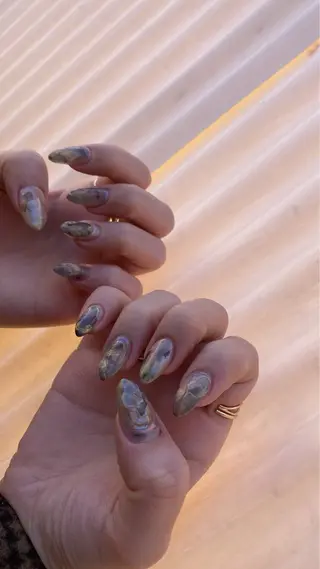 ネイル nailsalon　hue所属・小山 羽奈のネイルデザイン