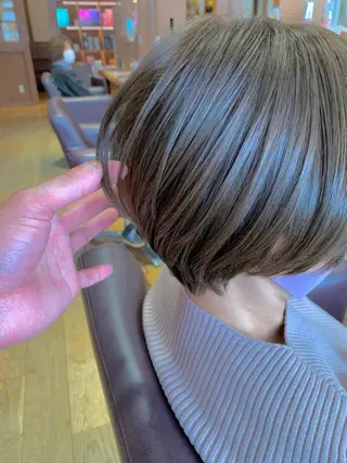 ショート カラー パーマ Artist 藤﨑紘成のヘアスタイル