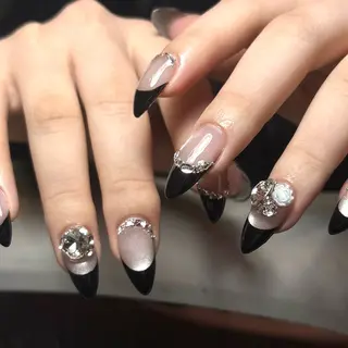 ネイル Dark Honey nozomiのネイルデザイン