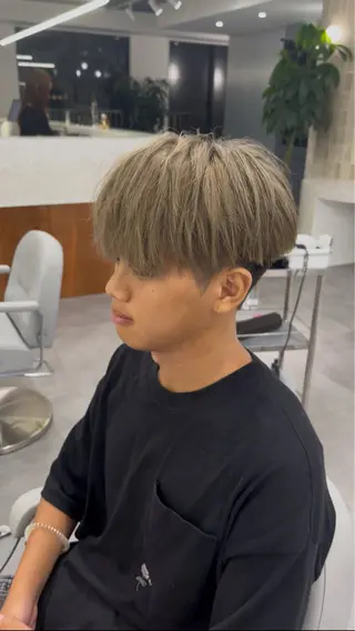 カラー メンズ 藤川 克己のヘアスタイル