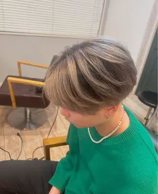 ショート 𝐍𝐀𝐍𝐀 Rimのヘアスタイル