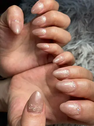 ミディアム ネイル ✴︎ Delightのネイルデザイン