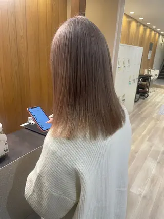セミロング カラー 髪質改善カラー🌈✨ 加藤 愛のヘアスタイル