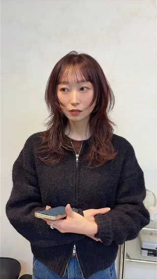 ミディアム カラー iet.所属・ウルフ/ボブ/耳ツボ ジュエリー◎ricoのヘアスタイル