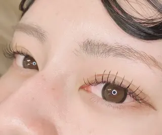 マツエク・マツパ LITMUS HAIR SALON所属・末吉 結衣のマツエク・マツパデザイン