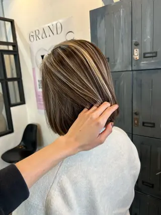 ミディアム カラー SITY.天神大名【シティ】所属・🦋mamiya🦋 カットモデル募集のヘアスタイル