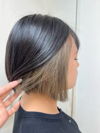 ミディアム カラー SALOWIN神戸三宮所属・山崎 美奈のヘアスタイル