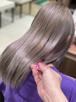 セミロング カラー 💎大人ハイライト 💎上杉一也💎のヘアスタイル