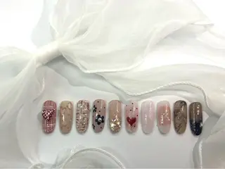 ネイル セプトアカデミー 金本のネイルデザイン