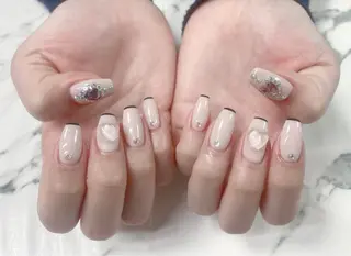 ロング カラー ネイル Q Free nailsのネイルデザイン