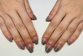 ネイル Mule Beauty Salon所属・ミュール ビューティーサロンのネイルデザイン