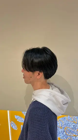 ショート 村松 麻菜のヘアスタイル