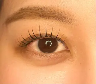 マツエク・マツパ rinza【リンザ】所属・rinza リンザの眉毛・アイブロウイメージ