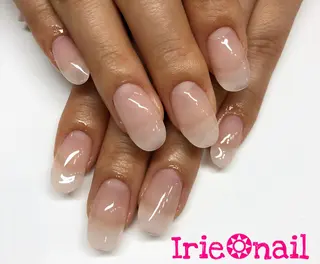 ネイル Hair salon Irie所属・與儀 知佳のネイルデザイン