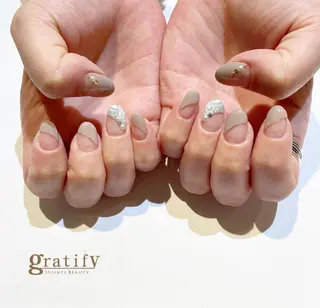 ネイル 安永 めぐみのネイルデザイン