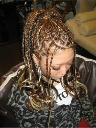 ロング ヘアアレンジ SPINEL Sawaのヘアスタイル