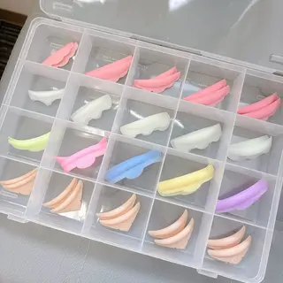 マツエク・マツパ 眉とまつ毛の 専門サロン/南森町の眉毛・アイブロウイメージ