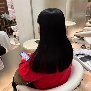 ロング レナークアリア 武田明花音のヘアスタイル