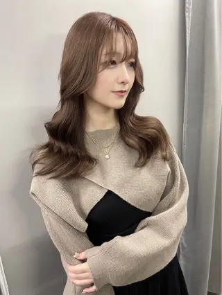 セミロング 紺エクステ デザインカラーのヘアスタイル