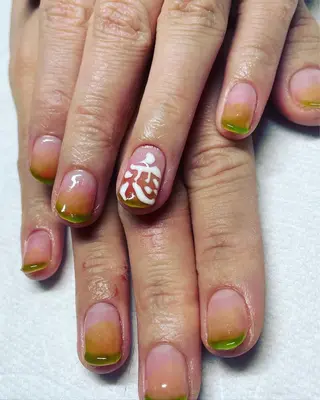 ネイル CRAZY NAILのネイルデザイン