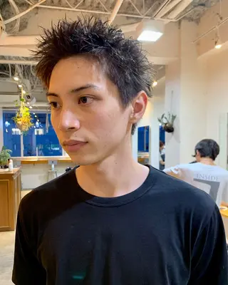 ショート メンズ グランジヘア 無造作ヘアHYUGAのヘアスタイル