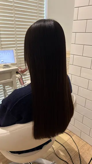 ミディアム カラー ♣️似合わせカット 艶髪カラーYUUGAのヘアスタイル
