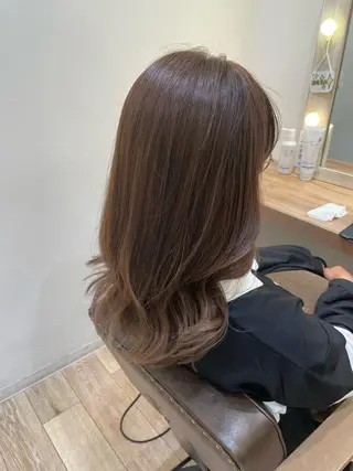 セミロング カラー ✨酸性ストレート✨ 南川だいさくのヘアスタイル