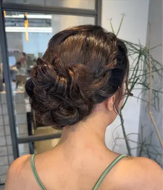 ロング ヘアアレンジ 透明感カラー✨艶髪 制作🌱山根あゆみのヘアスタイル