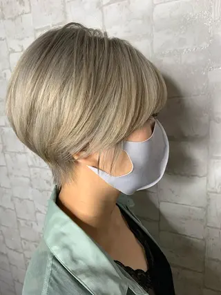 ショート カラー 船津武俊 フナツタケトシのヘアスタイル