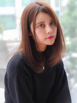 セミロング カラー パーマ ヘアアレンジ VIVIE【ヴィヴィ】所属・髪質改善/韓国風 レイヤー/田村祐樹のヘアスタイル