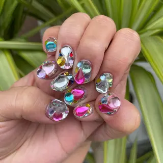 ネイル es nailのネイルデザイン