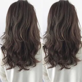 セミロング カラー パーマ 髪質改善くすみカラー 🍀/石川大輔のヘアスタイル