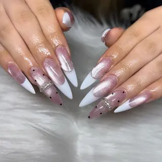 ネイル 𝑗𝑢𝑛𝑛𝑎 𝑛𝑎𝑖𝑙のネイルデザイン