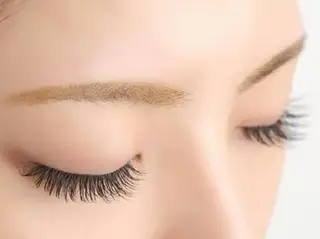 マツエク・マツパ ニコット ラッシュ 神戸三宮店のマツエク・マツパデザイン