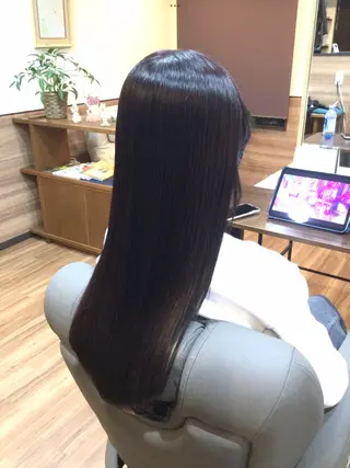 ロング Annon プライベートサロンのヘアスタイル