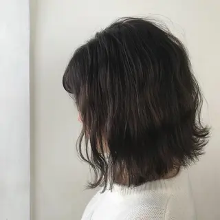 ミディアム カラー レイヤー/顔周り /AKARIのヘアスタイル